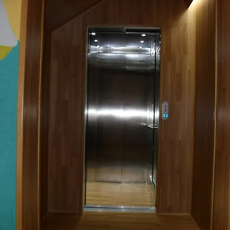 Lo Monte Hotel