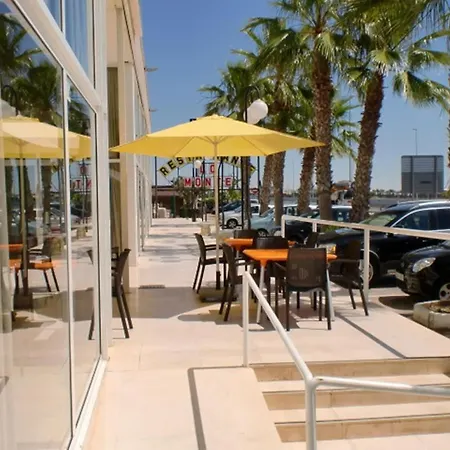 Hotel Lo Monte *
