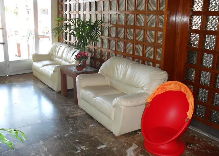 Hotel Lo Monte *
